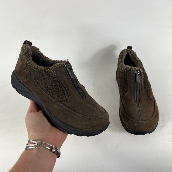 L.L.Bean 05455 Walking Boots Womens 6 Brown Suede Center Zip Low Top 250642 - Picture 1 of 10